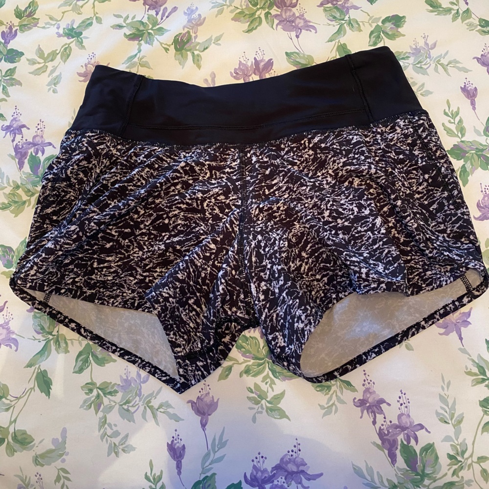 Lululemon Speed Up Shorts 4’